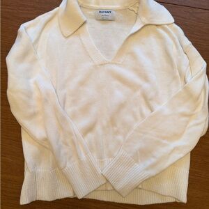 Old Navy Women's Cream V-Neck Sweater